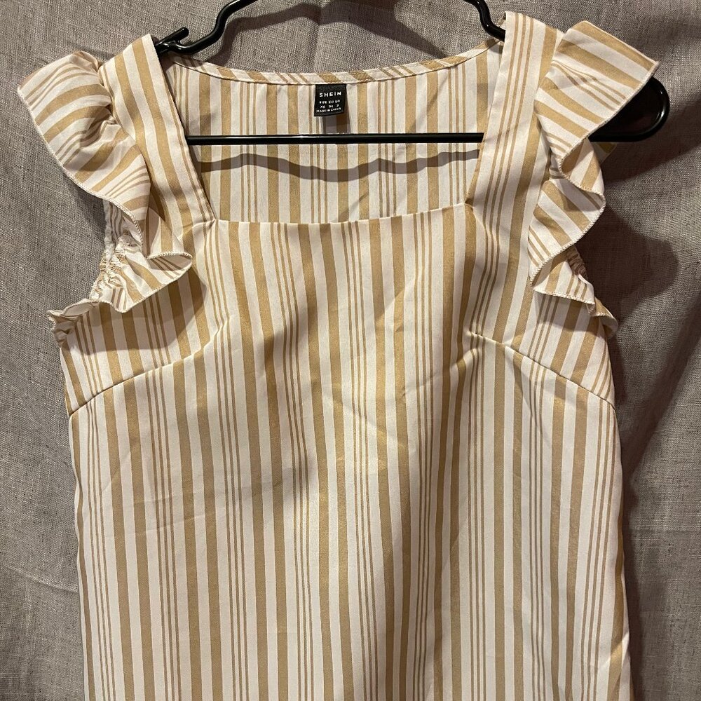 NWOT Womens Tan and White Striped Short Sleeve Blouse